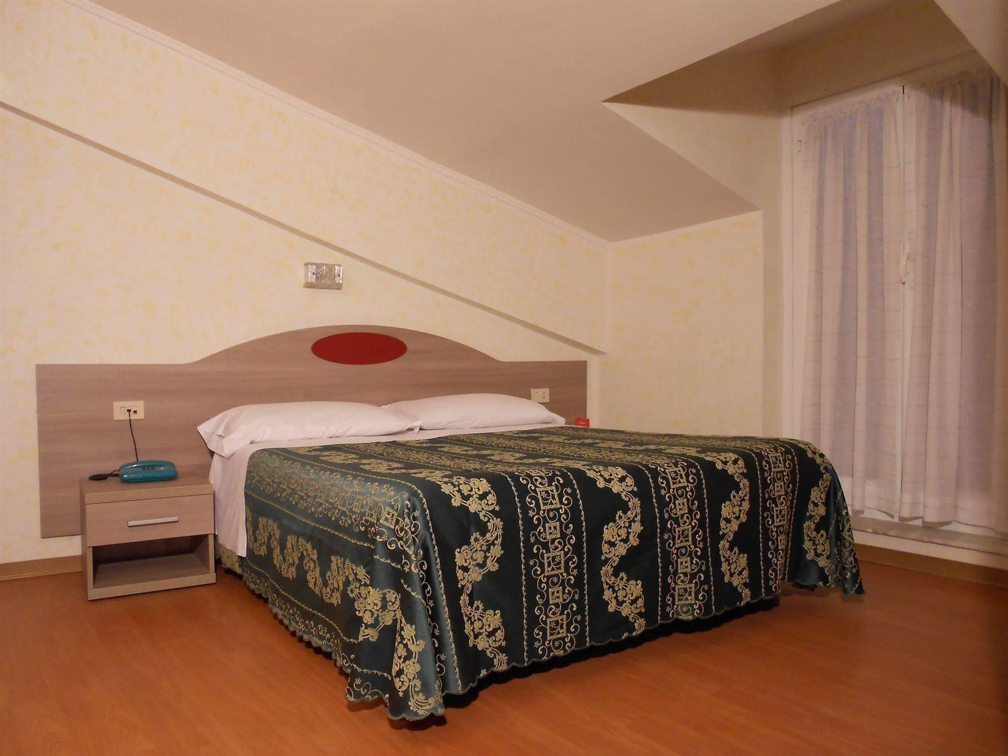 Hotel Concorde Rzym Zewnętrze zdjęcie